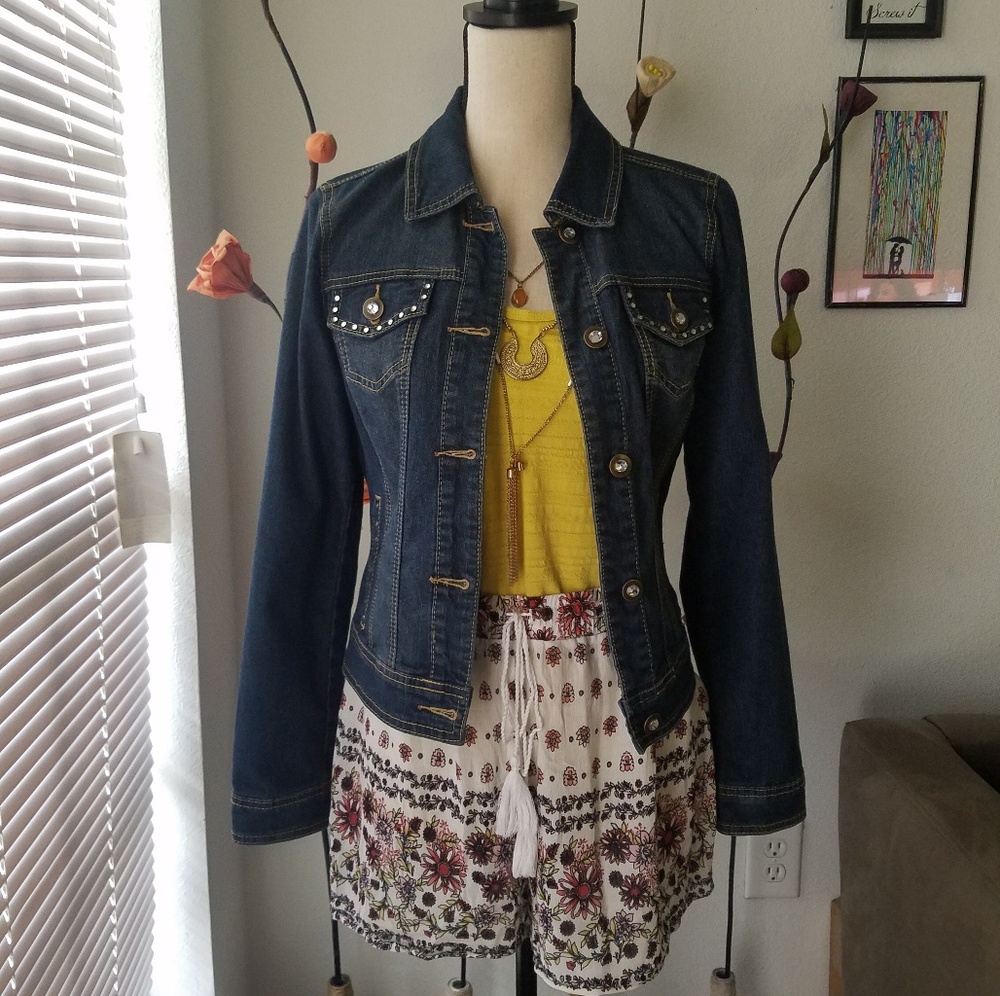 🧡2/$20 Blue Identity Denim jacket, S